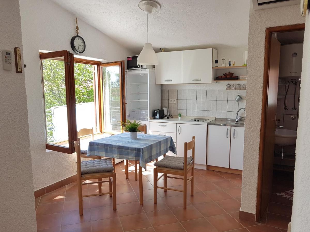 "Bura Bura" Apartment, Karlobag, Vacation With A View Zewnętrze zdjęcie
